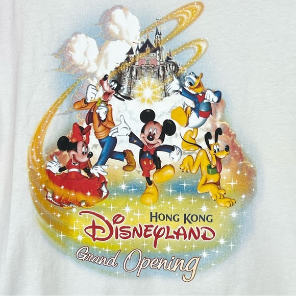 Disney Disneyland Hong Kong Grand Opening Baseball Tee Tshirt Sz XL Red Graohic - Picture 2 of 11